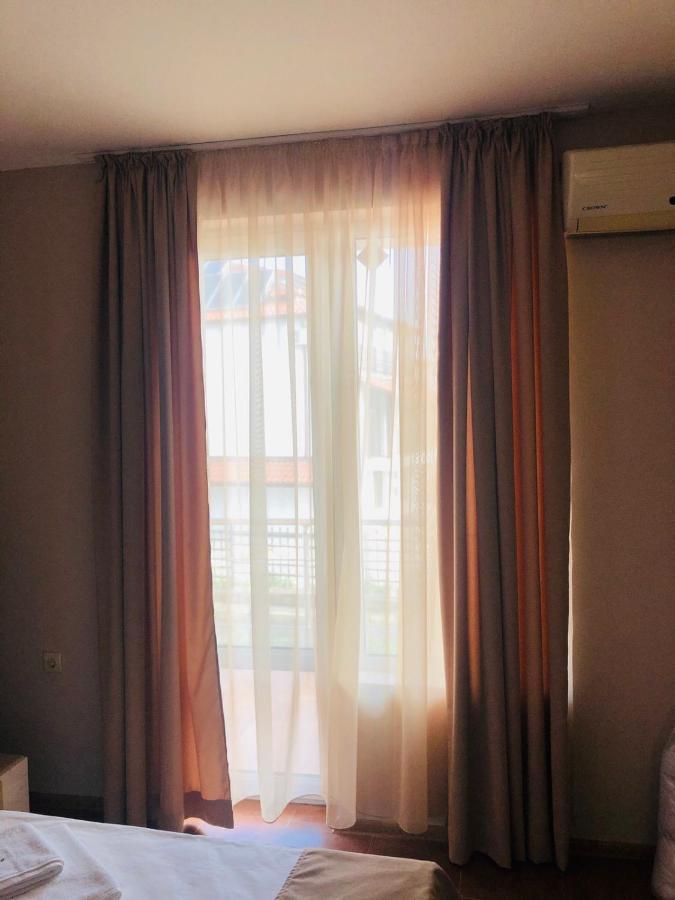 Hotel Perla Beach Sozopol Esterno foto