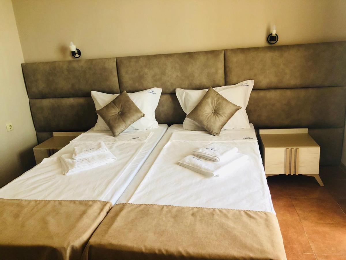 Hotel Perla Beach Sozopol Esterno foto